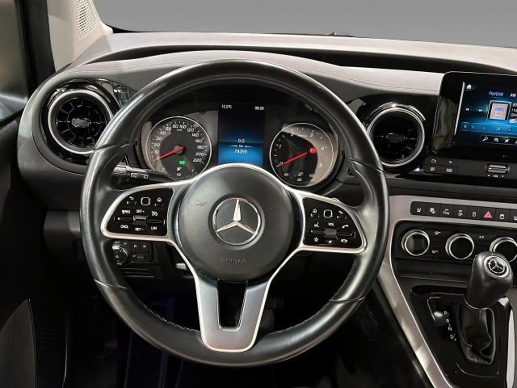 Mercedes-Benz T 180