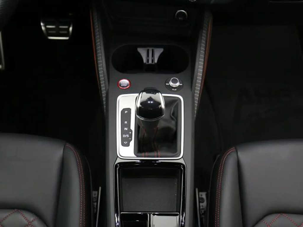 Audi SQ2
