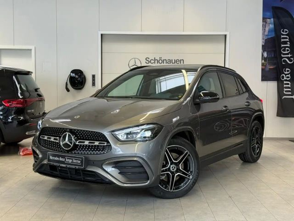 Mercedes-Benz GLA-Klasse GLA 220 4MATIC AMG Line GLA 220 d