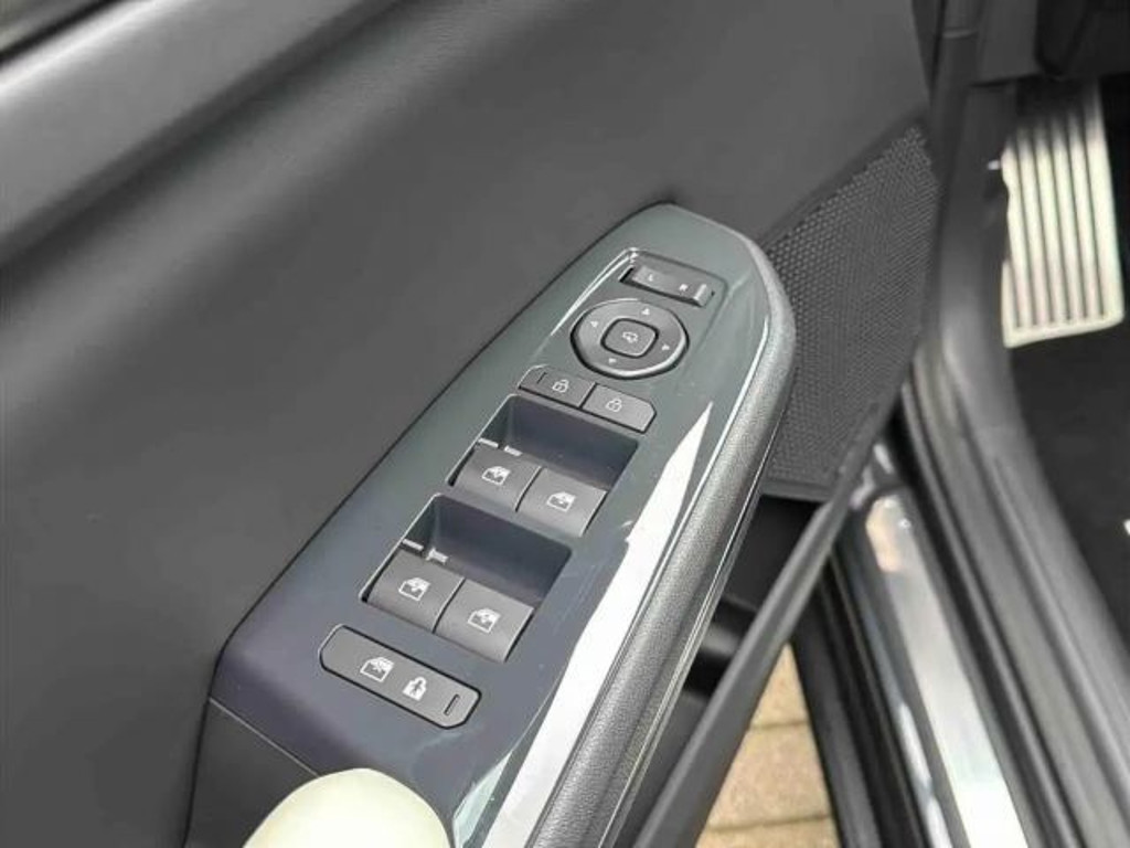 Kia EV5