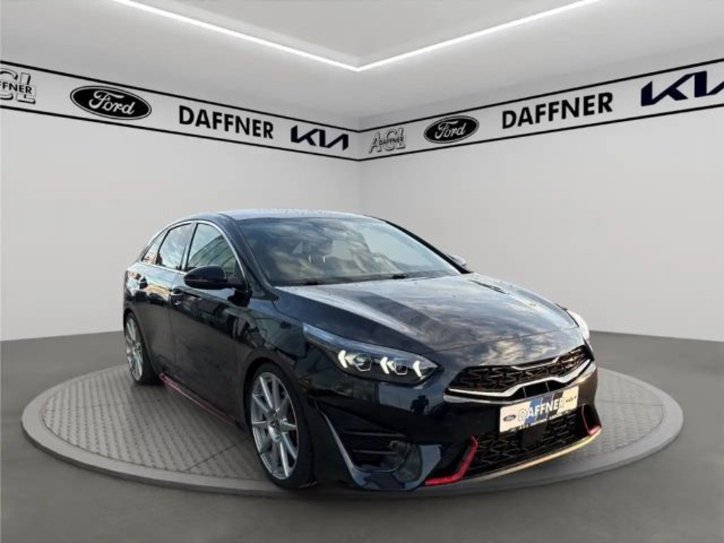 Kia ProCeed