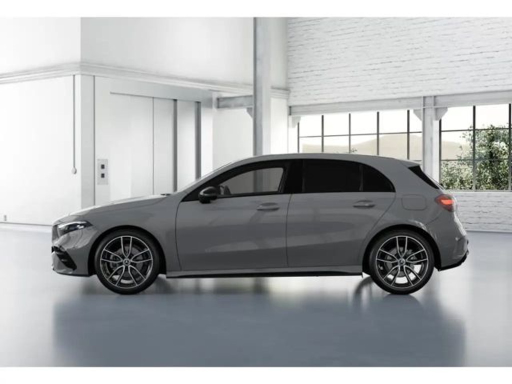 Mercedes-Benz A-Klasse A 200 AMG Line A 200 d