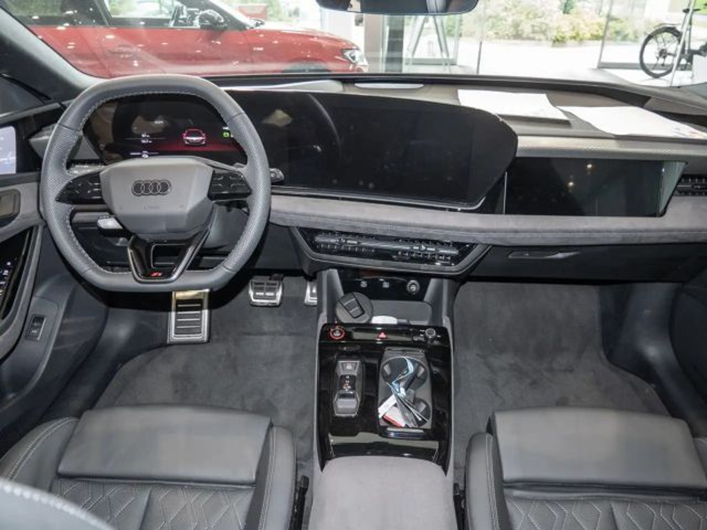 Audi S6 e-tron