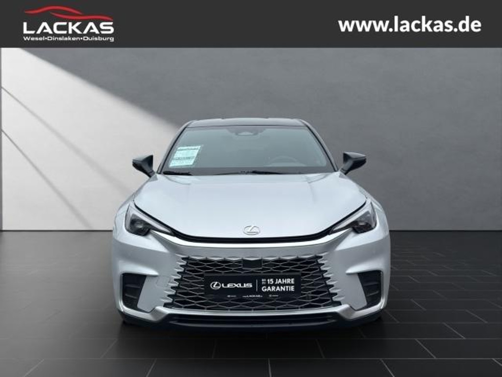 Lexus LBX