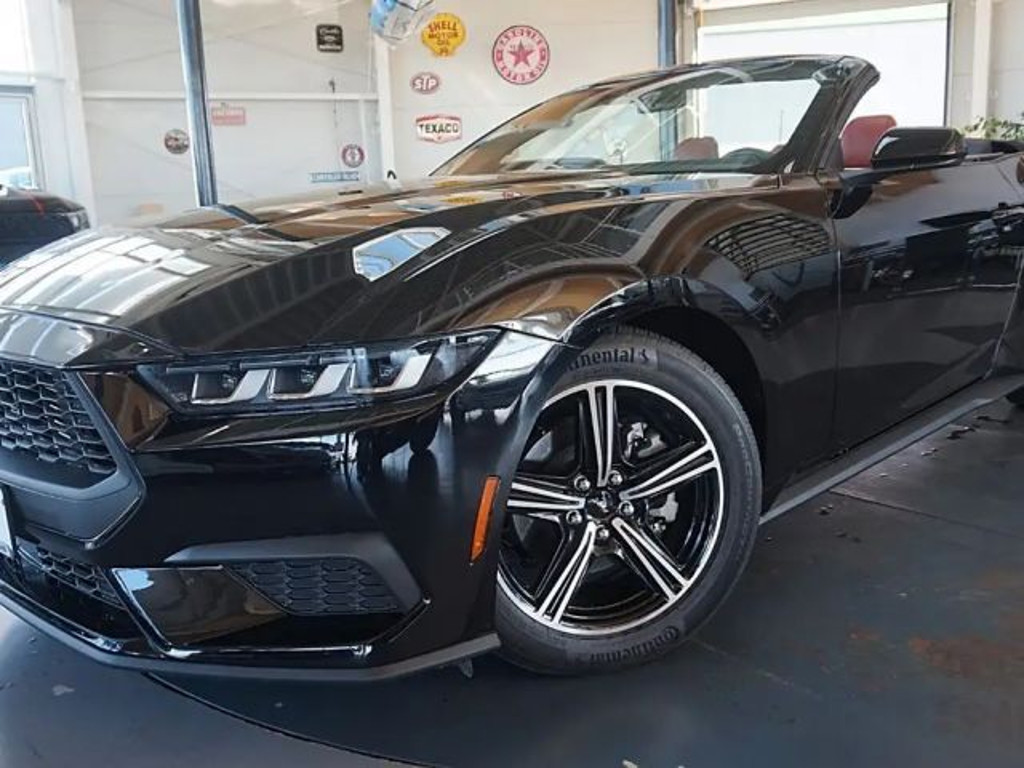 Ford Mustang 2.3 EcoBoost EcoBoost