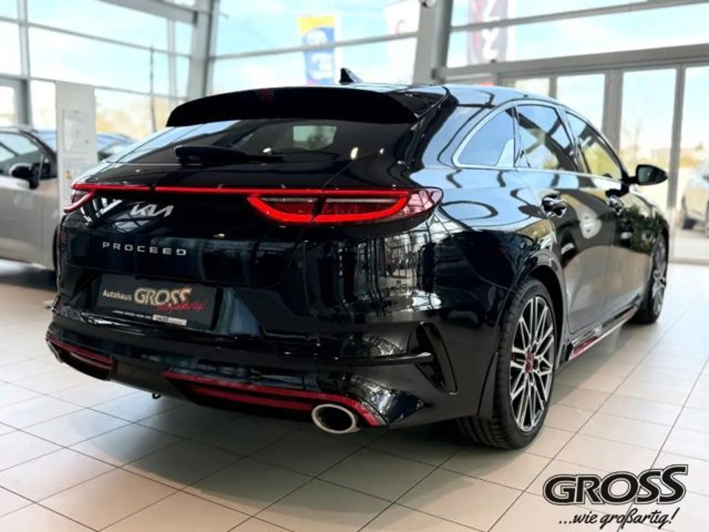 Kia ProCeed