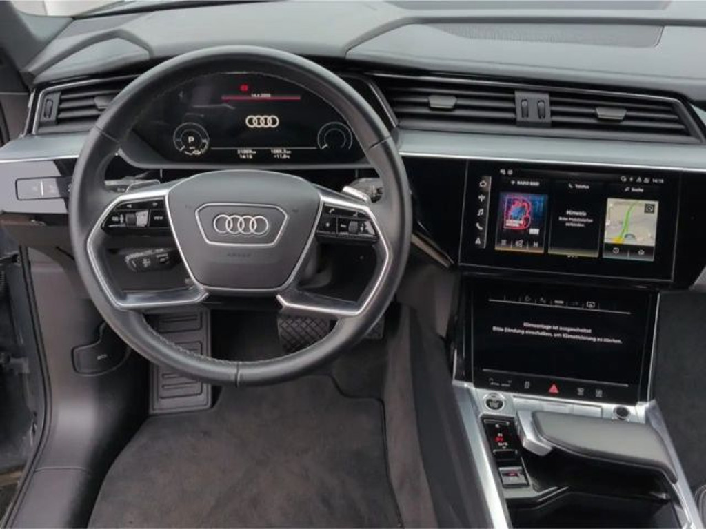 Audi Q8 e-tron