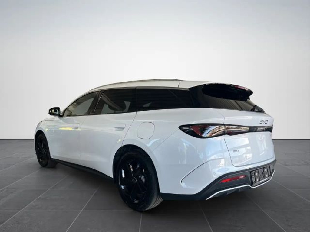 BYD Seal 6