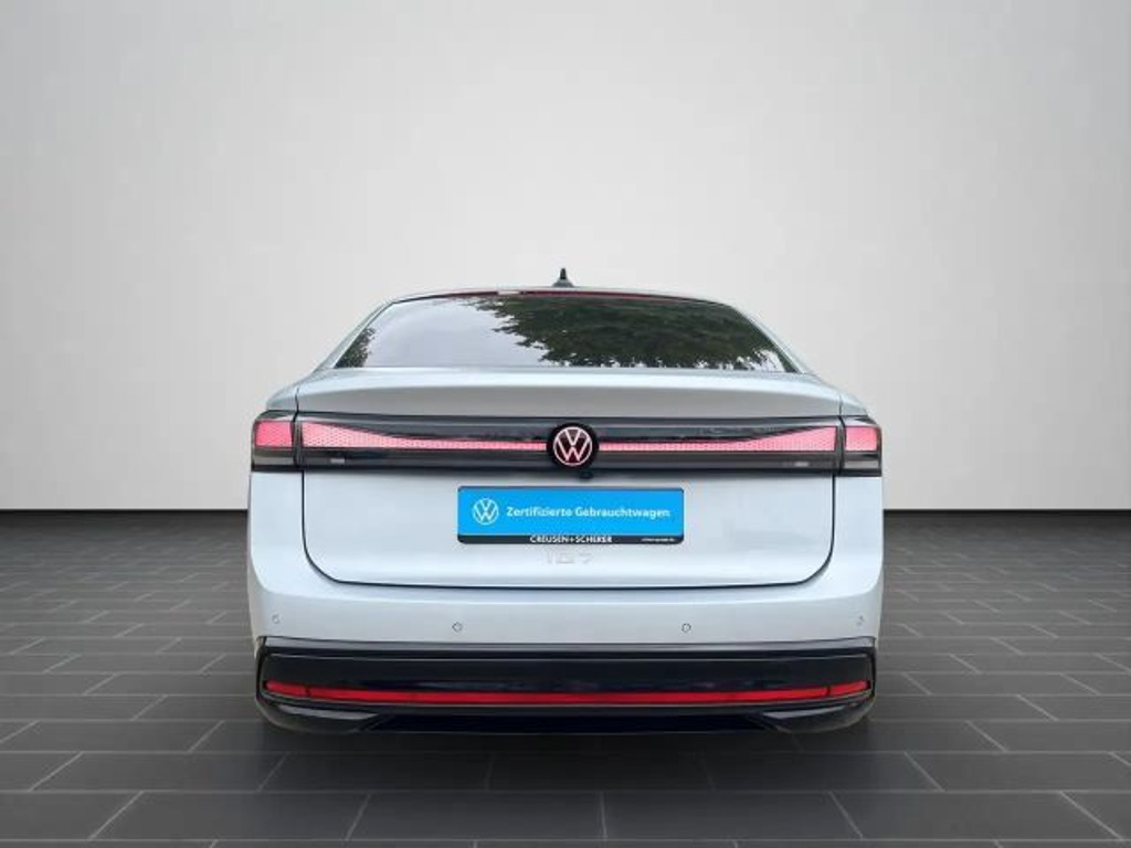 Volkswagen ID.7