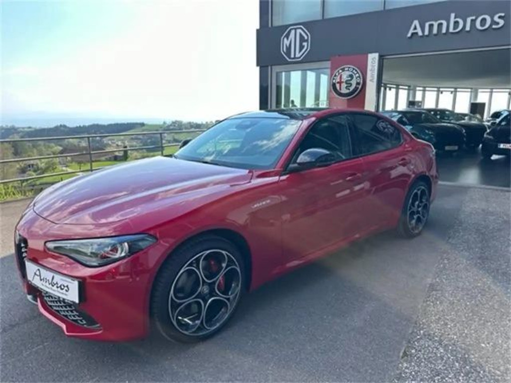 Alfa Romeo Giulia Veloce Q4 AT8