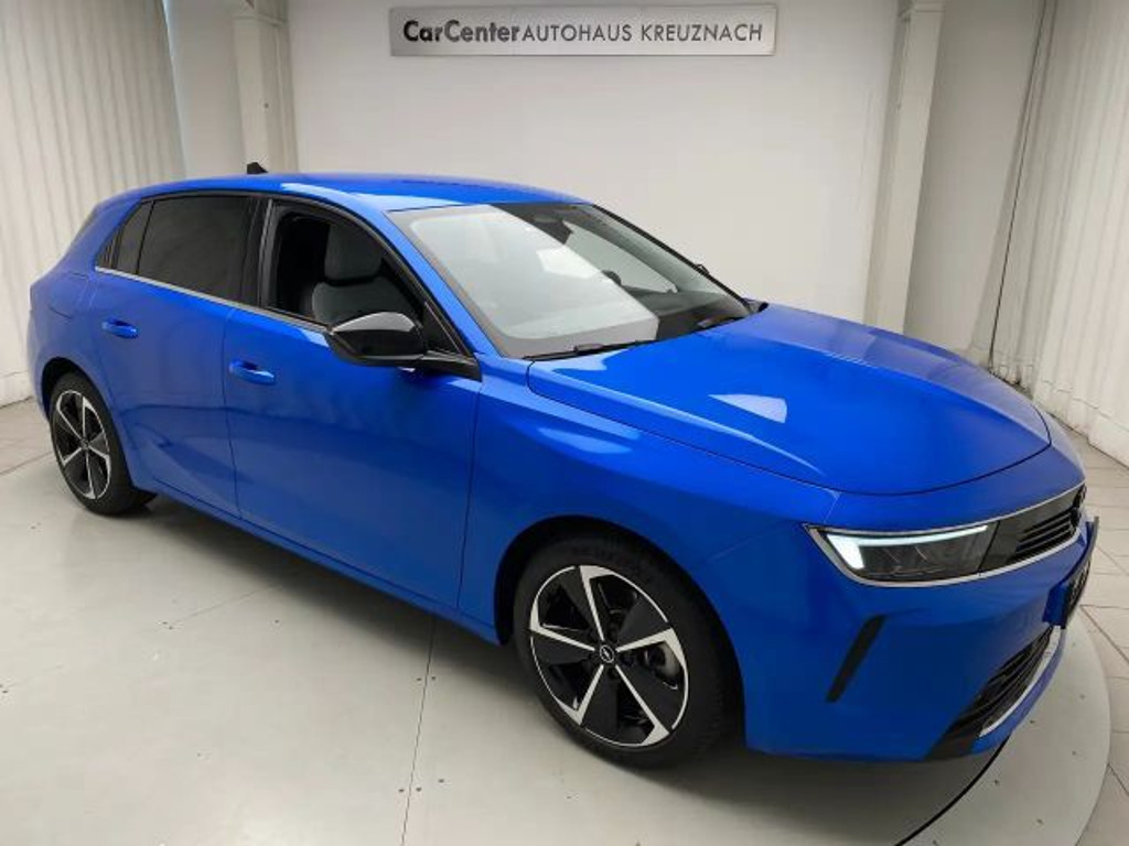 Opel Astra Innovation Hybrid Elegance