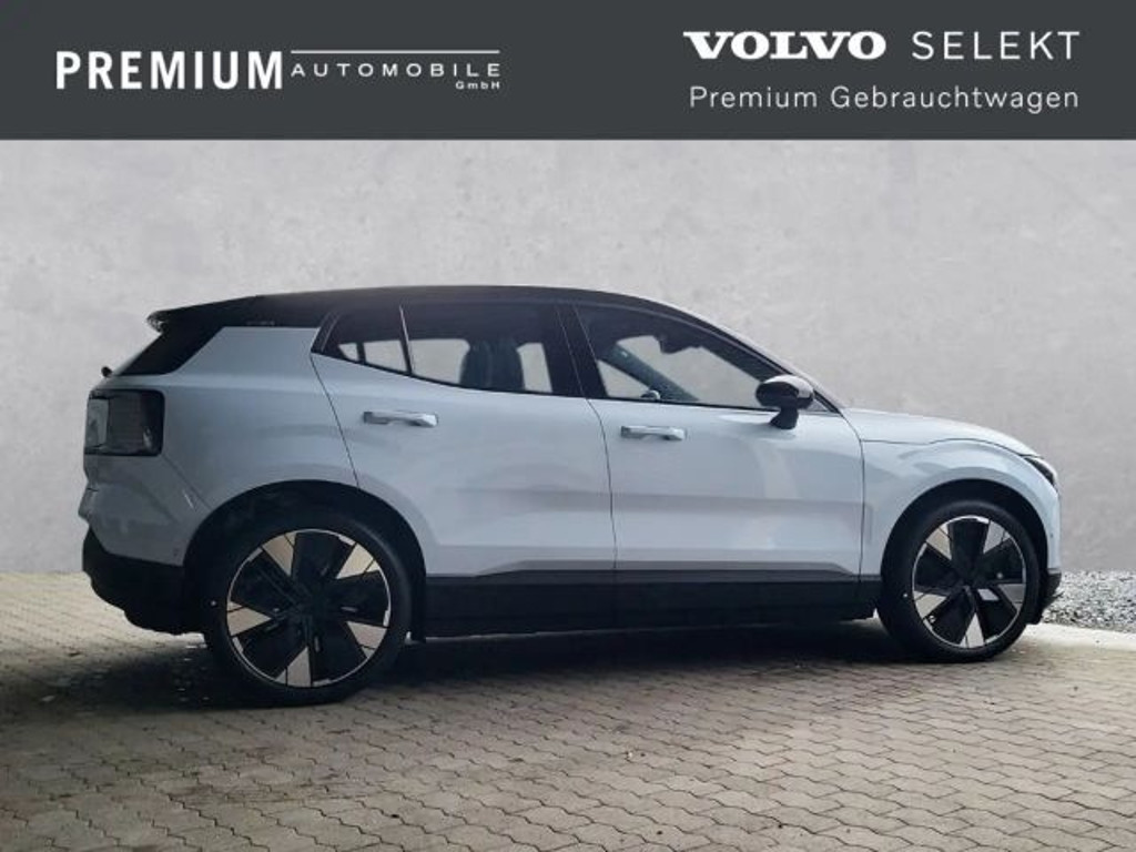 Volvo EX30