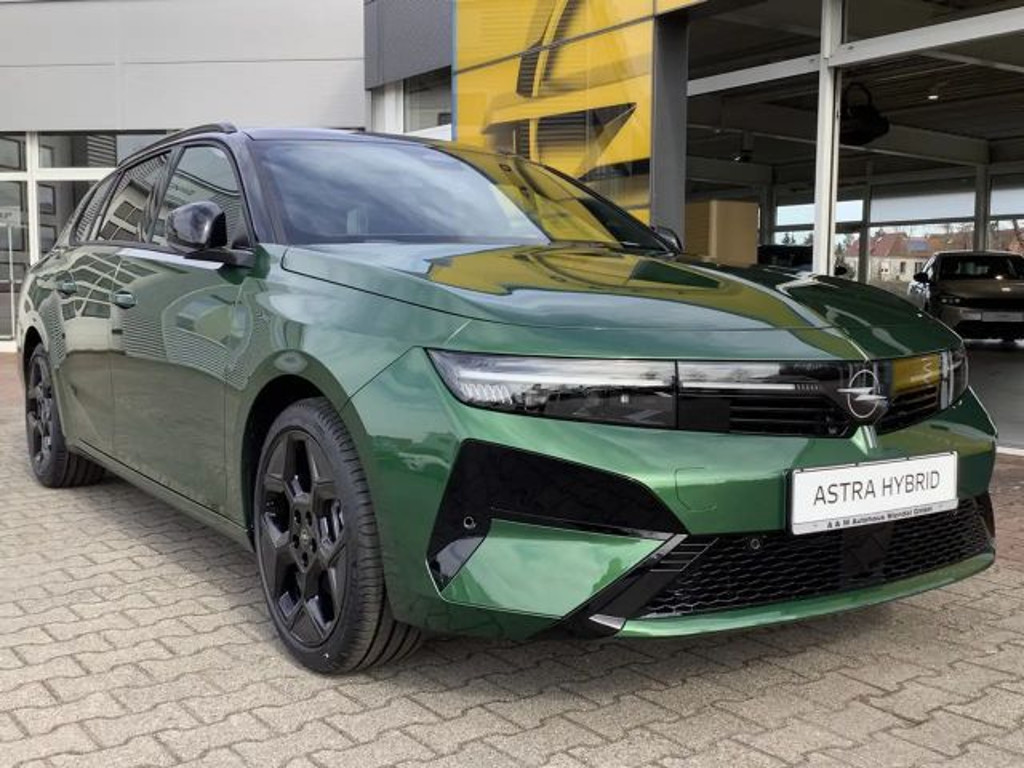 Opel Astra Sports Tourer Ultimate