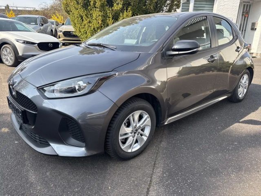 Mazda 2 Hybrid CENTRE-LINE 1.5L VVT-i 116 PS Allwetterreif