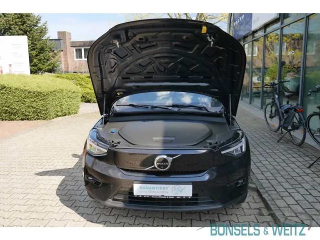 Volvo C40