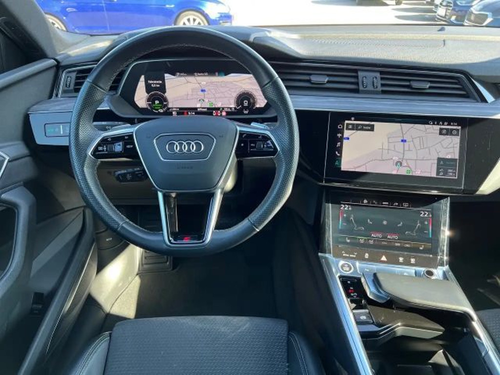 Audi e-tron