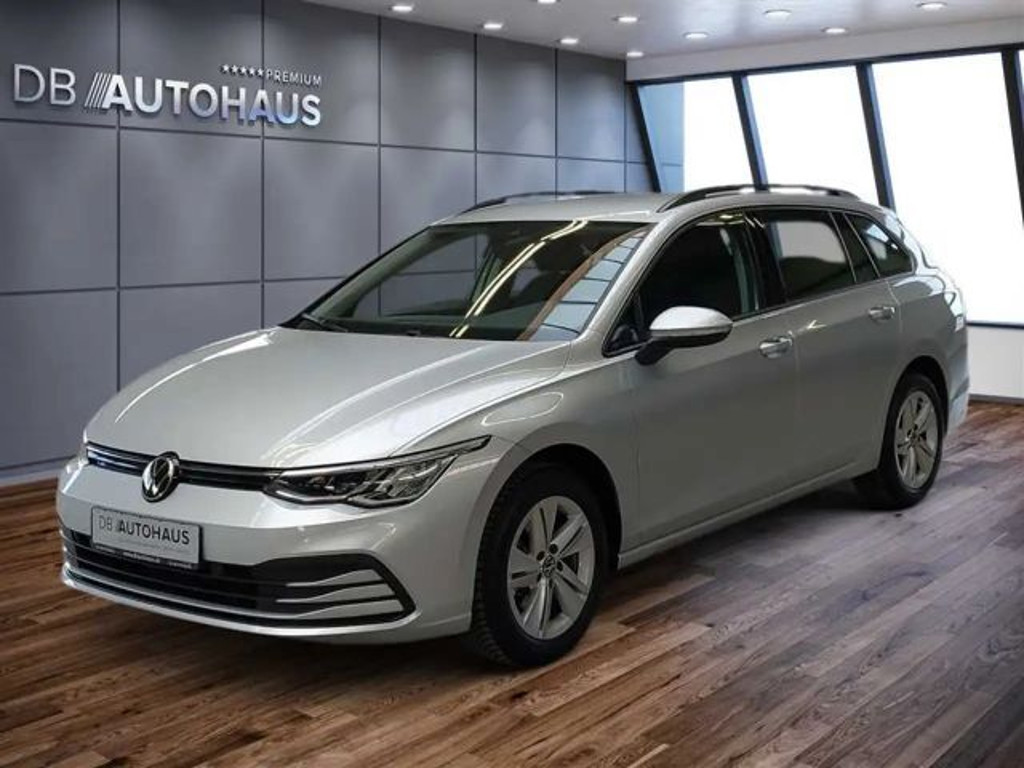 Volkswagen Golf Life 1.0 TSI