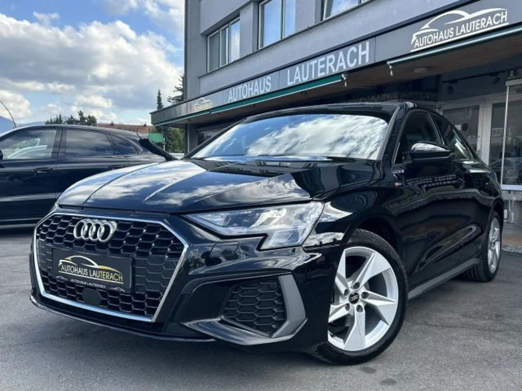 Audi A3 Sedan S-Line 30 TDI
