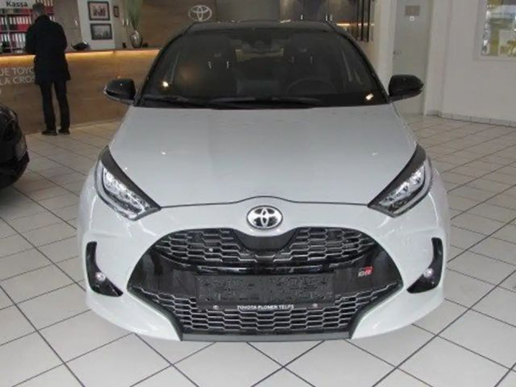 Toyota Yaris GR Hybride VVT-i