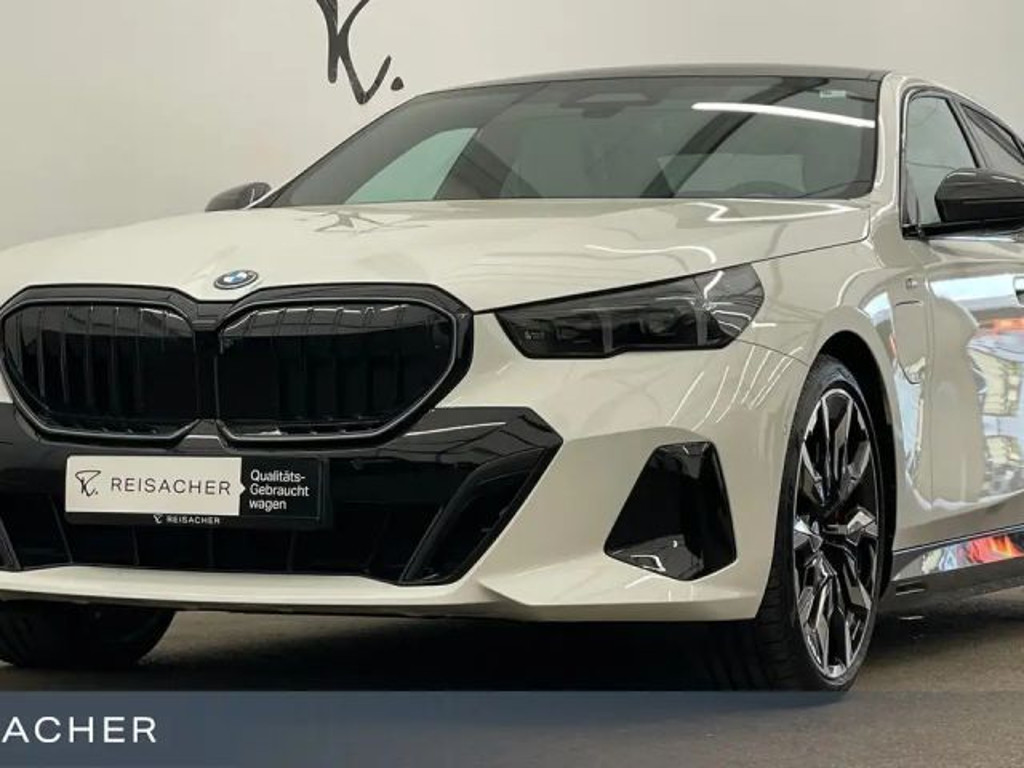 BMW 5 Serie 550 M-Sport xDrive Sedan