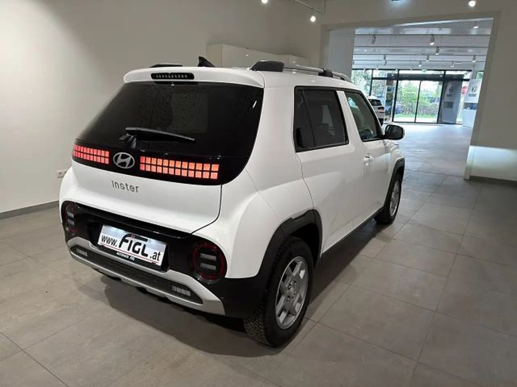 Hyundai INSTER