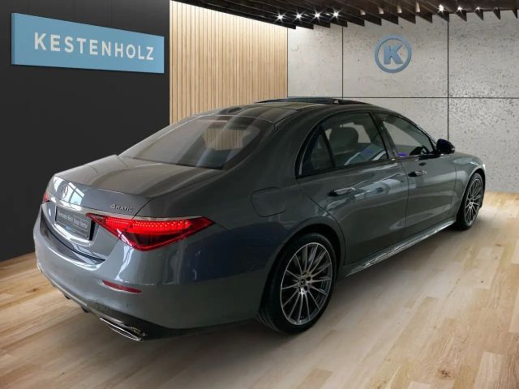 Mercedes-Benz S-Klasse