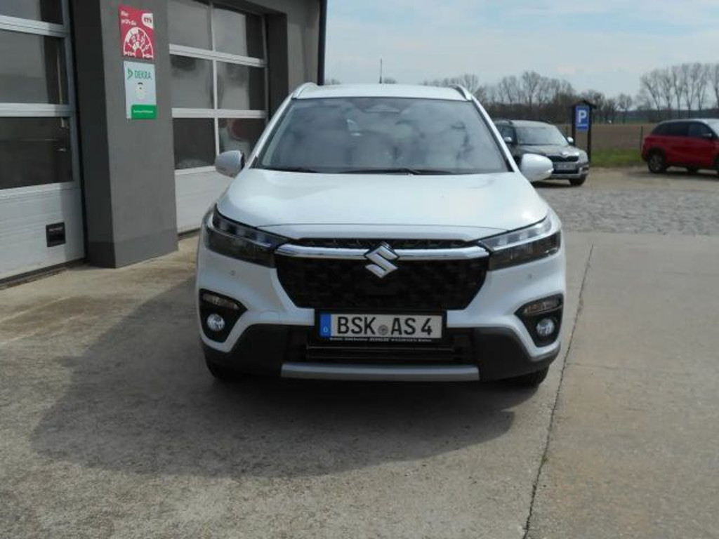 Suzuki S-Cross