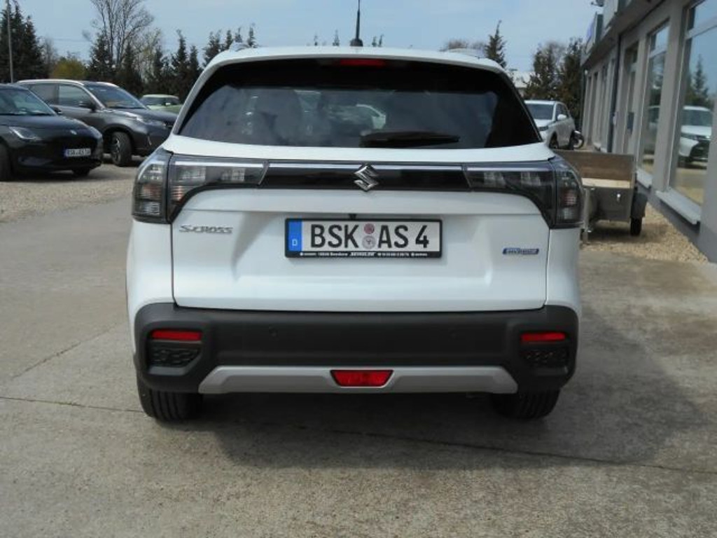 Suzuki S-Cross