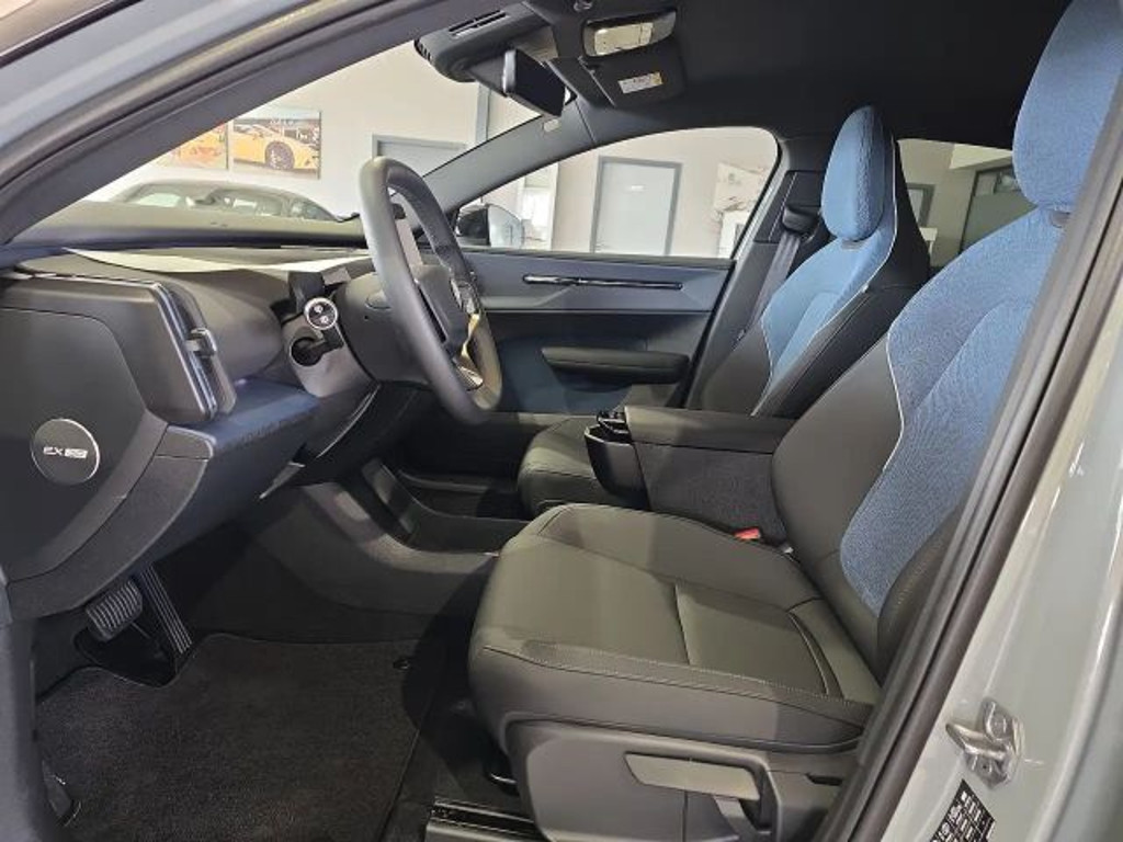 Volvo EX30