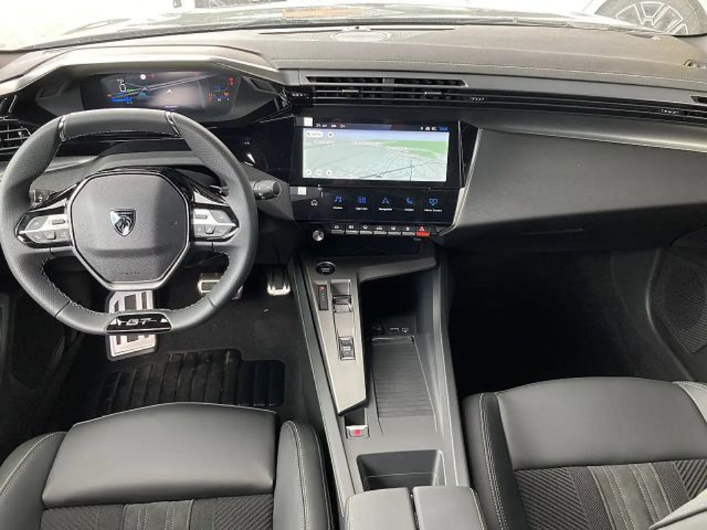 Peugeot e-308
