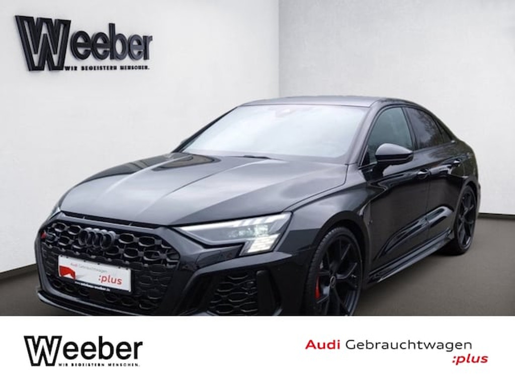 Audi RS3 Sedan Quattro S-Tronic