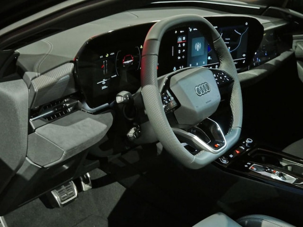 Audi A6 e-tron