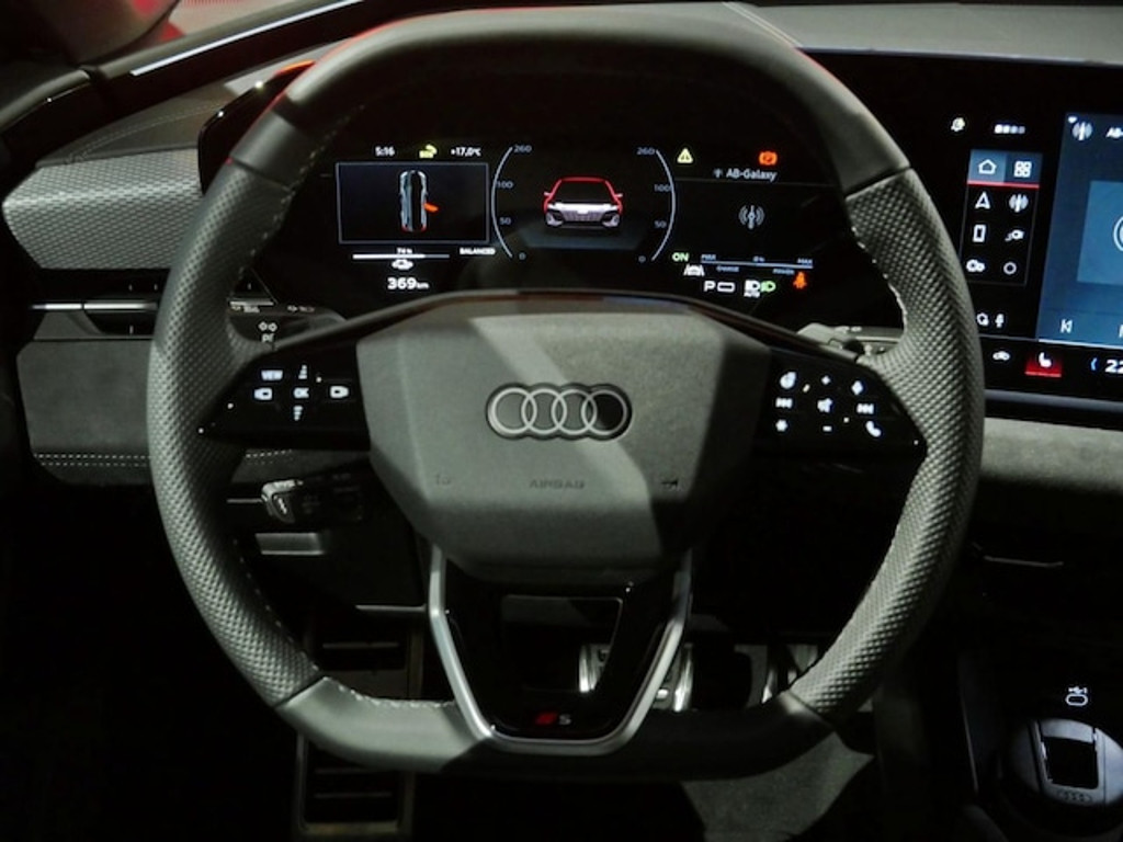 Audi A6 e-tron