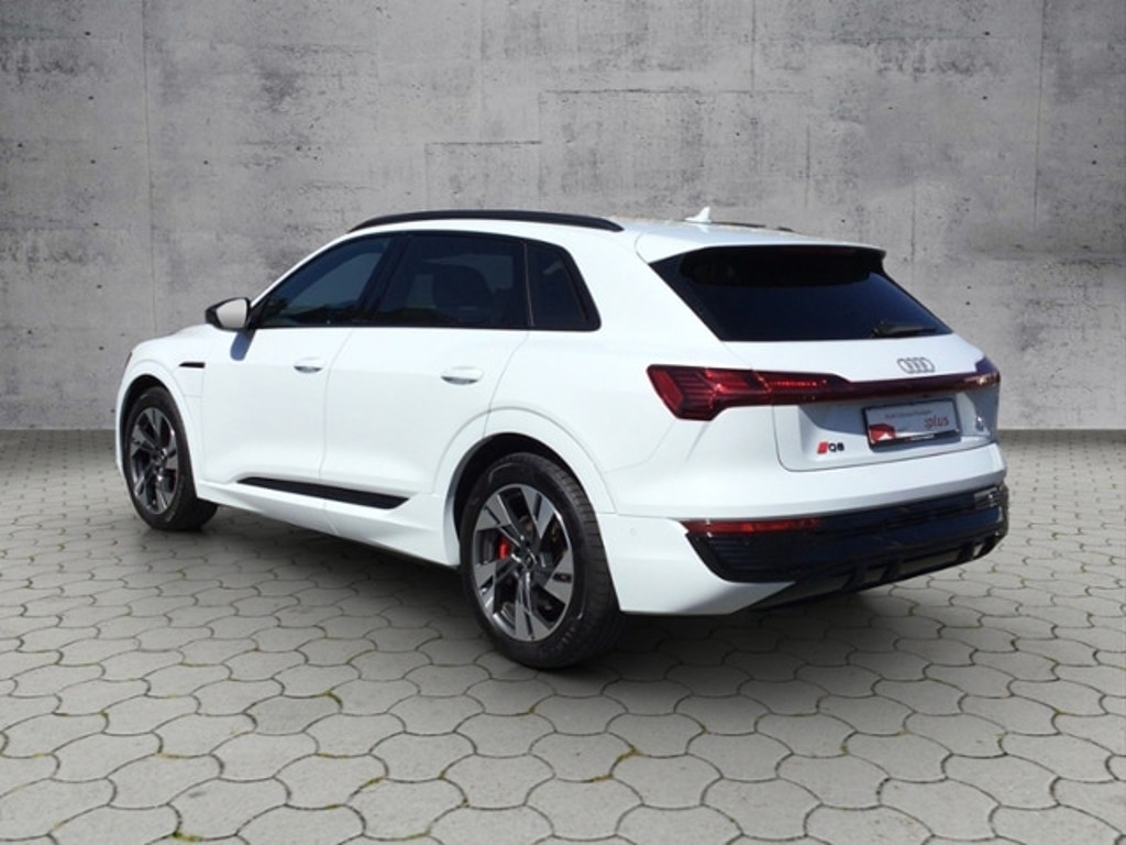 Audi Q8 e-tron