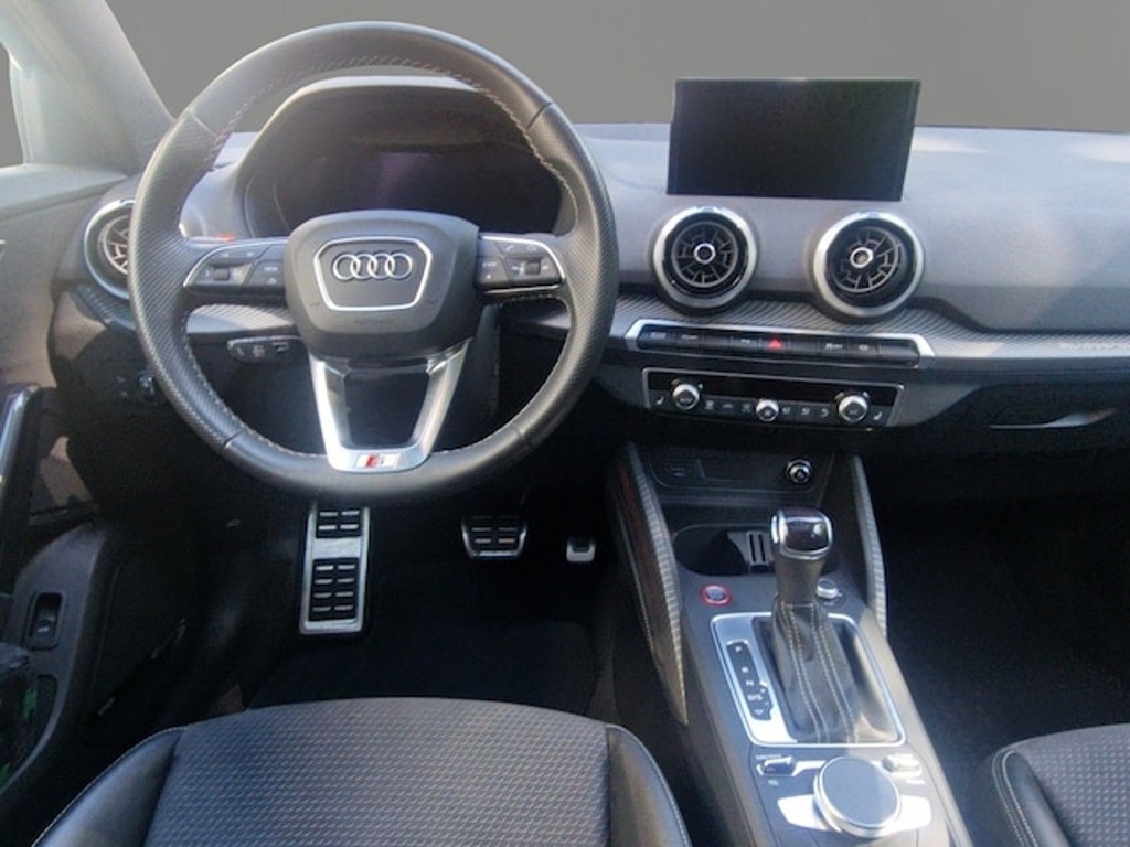 Audi SQ2