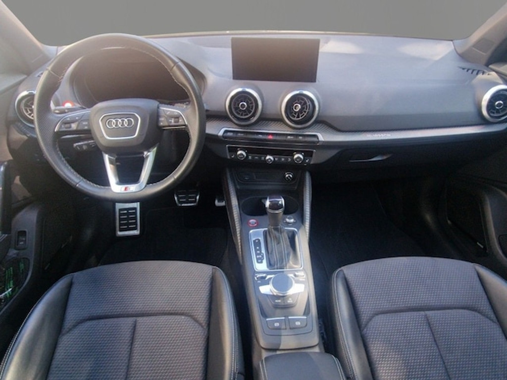 Audi SQ2