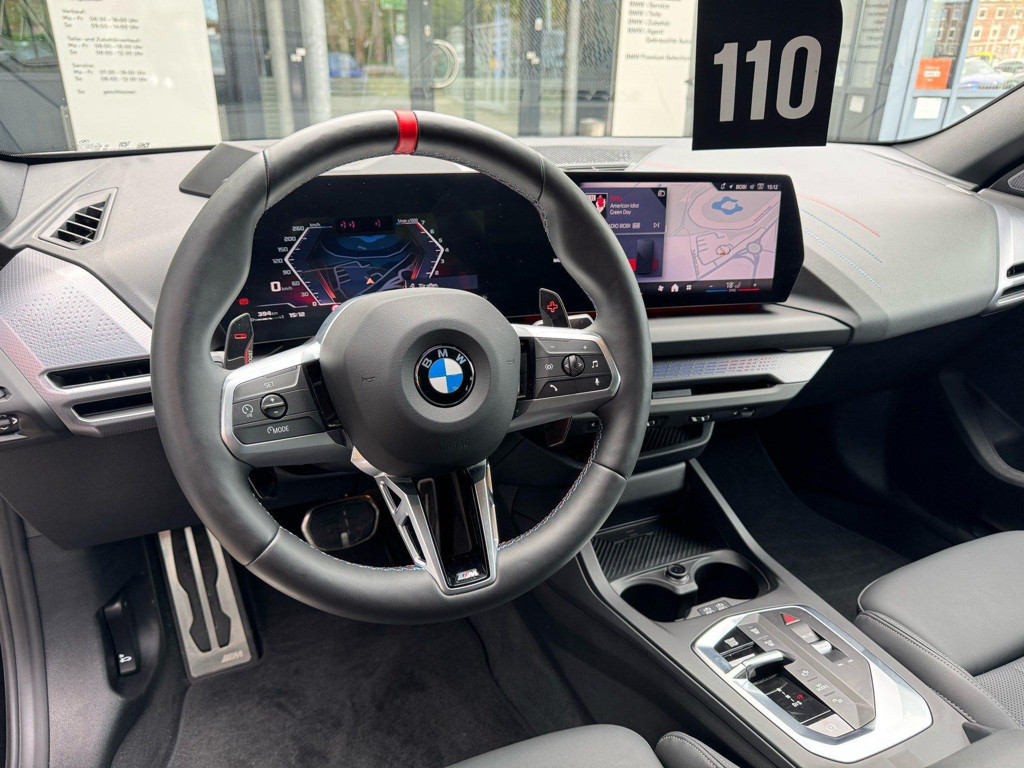BMW M235