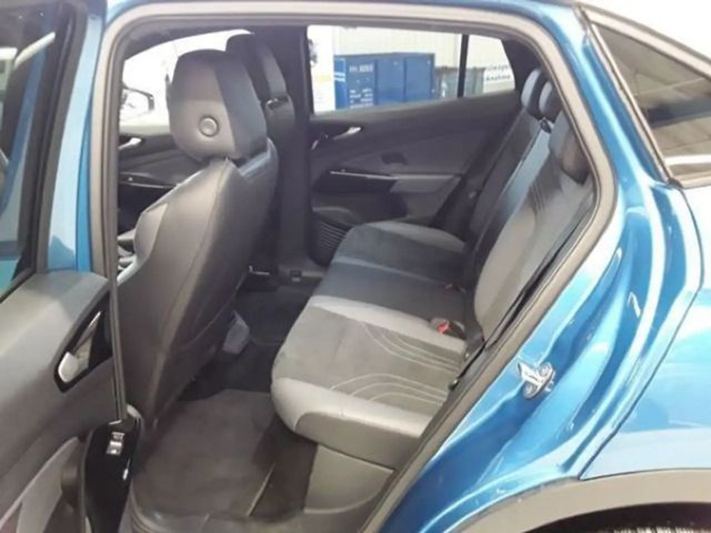 Volkswagen ID.5