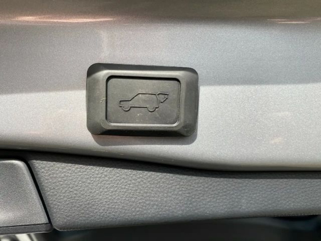 Suzuki Across