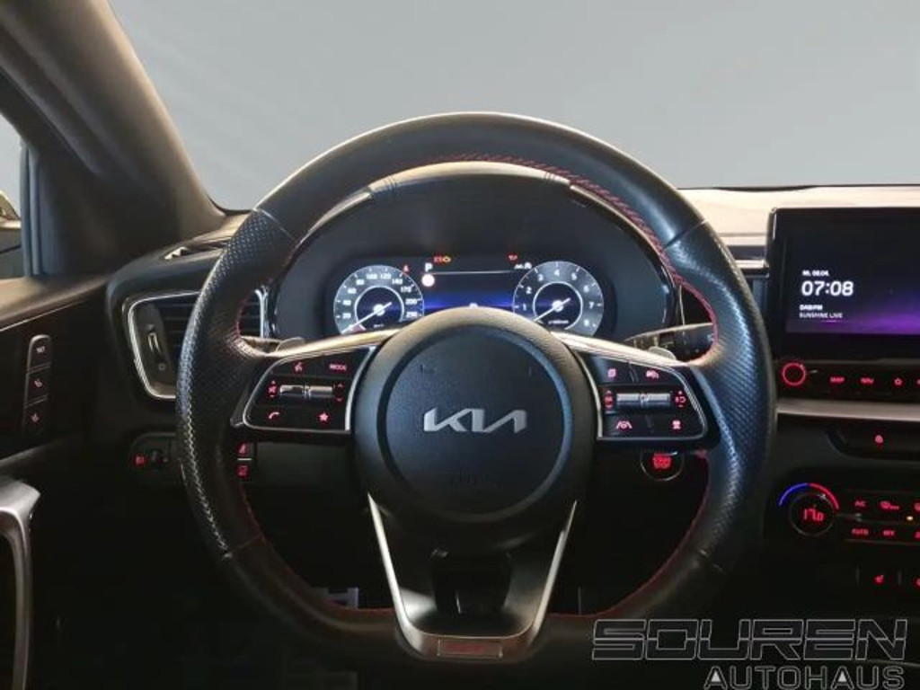 Kia ProCeed
