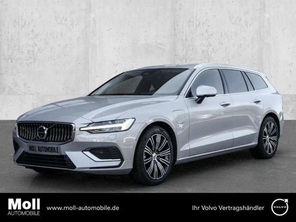 Volvo V60 AWD Hybrid Recharge Plus Bright