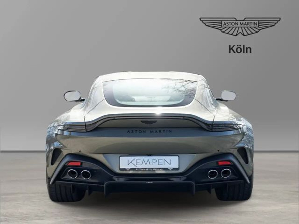 Aston Martin Vantage