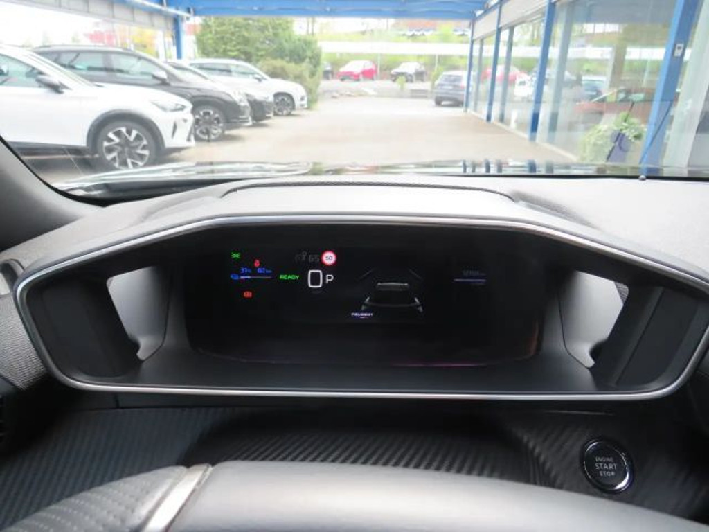 Peugeot e-2008