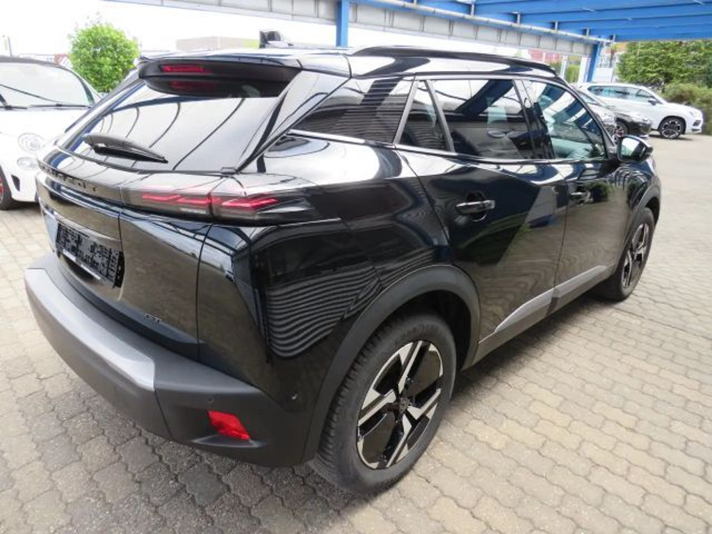 Peugeot e-2008