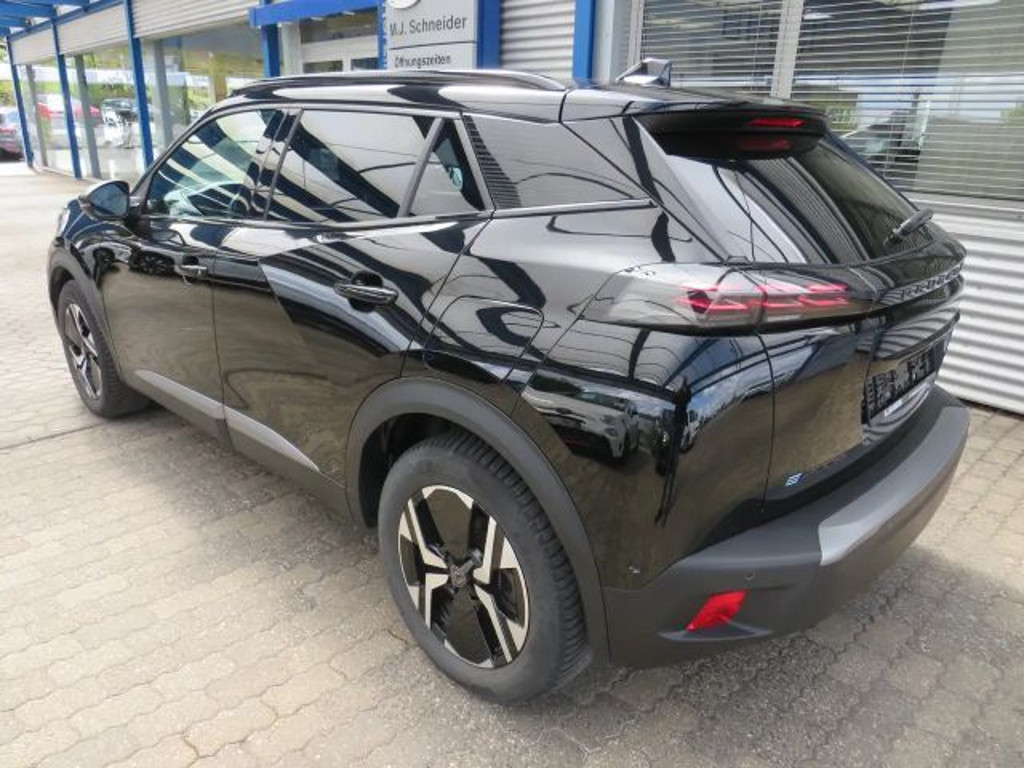Peugeot e-2008