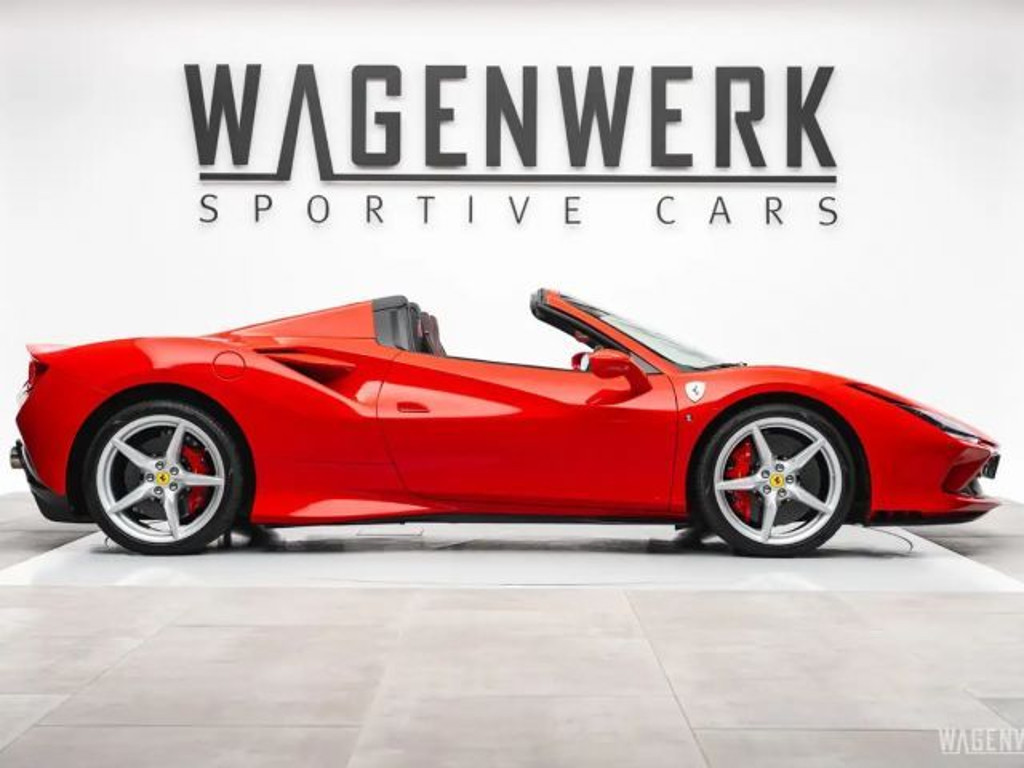 Ferrari F8