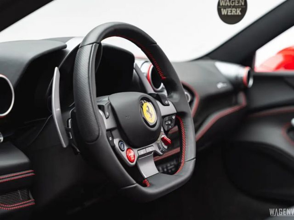 Ferrari F8
