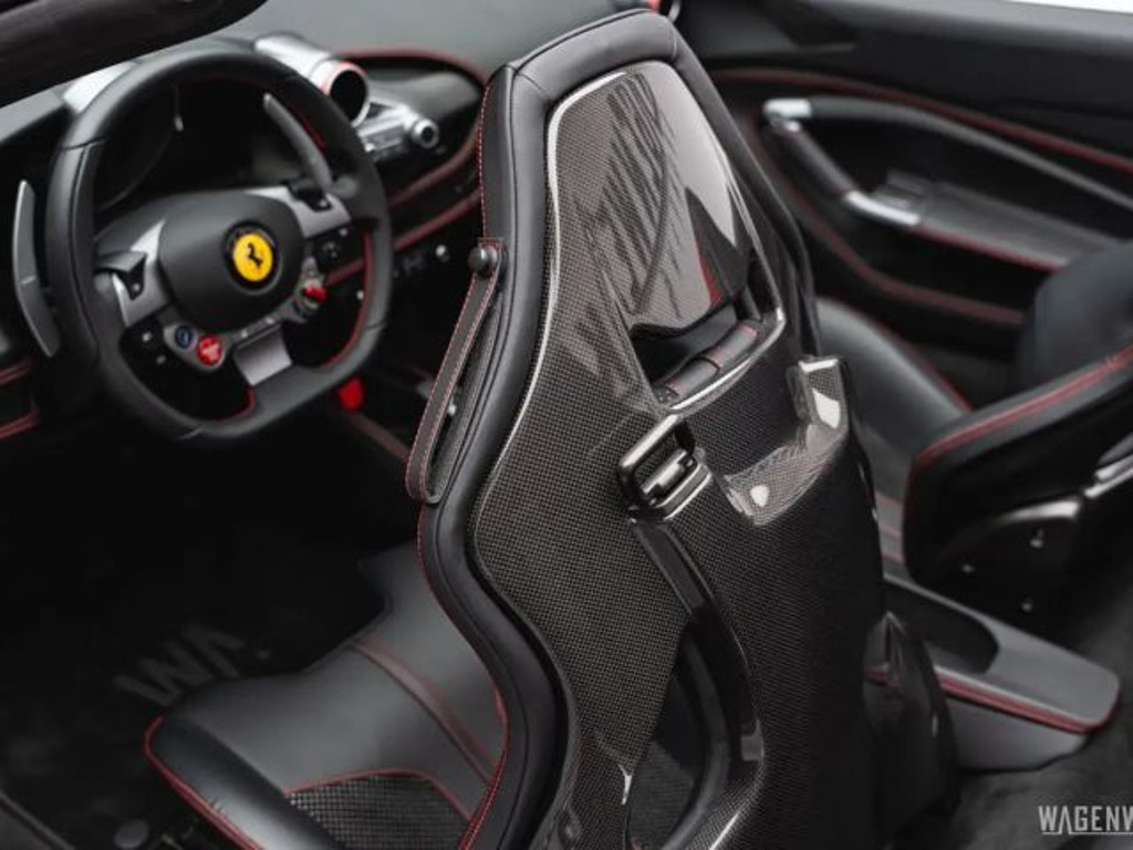 Ferrari F8