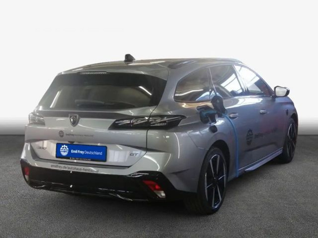 Peugeot e-308