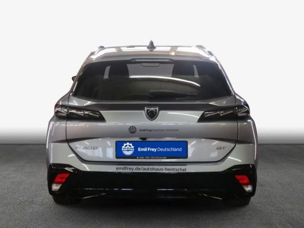 Peugeot e-308